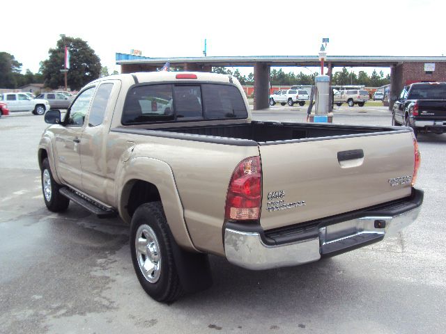 Toyota Tacoma 2005 photo 1