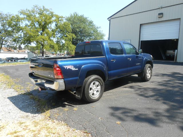 Toyota Tacoma 2005 photo 4