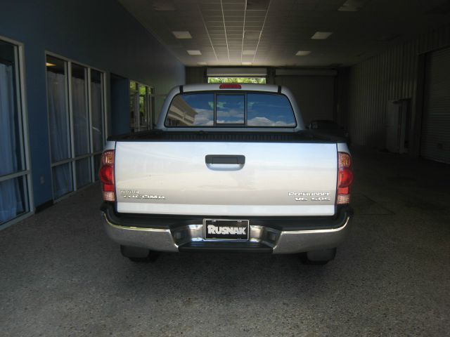 Toyota Tacoma 2005 photo 4