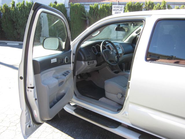 Toyota Tacoma 2005 photo 3