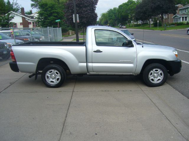 Toyota Tacoma 2005 photo 9