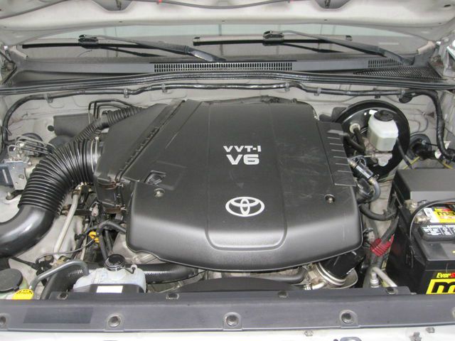 Toyota Tacoma 2005 photo 10