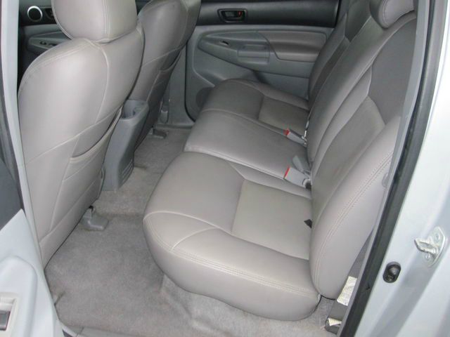 Toyota Tacoma 2005 photo 22