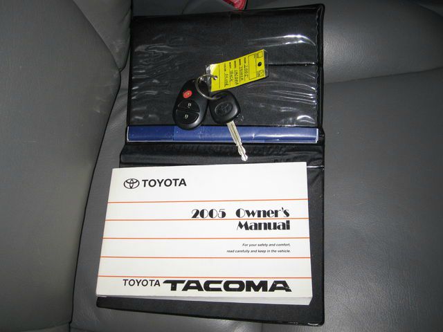 Toyota Tacoma 2005 photo 26