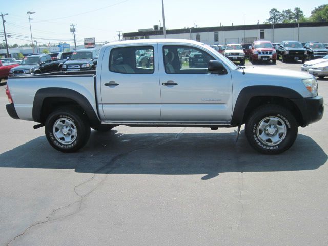 Toyota Tacoma 2005 photo 1