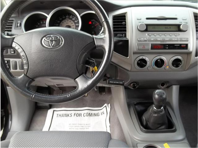 Toyota Tacoma 2005 photo 5