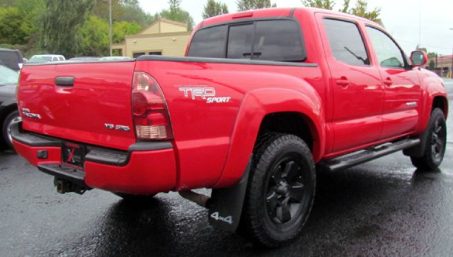 Toyota Tacoma 2WD Supercab Styleside 6-1/2 Ft Box STX Pickup Truck