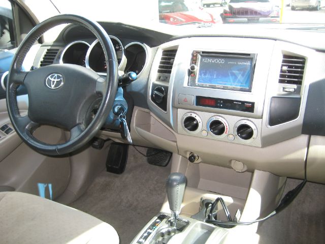 Toyota Tacoma 2005 photo 4