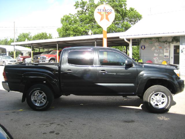 Toyota Tacoma 2005 photo 8