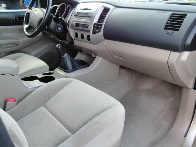 Toyota Tacoma 2005 photo 18