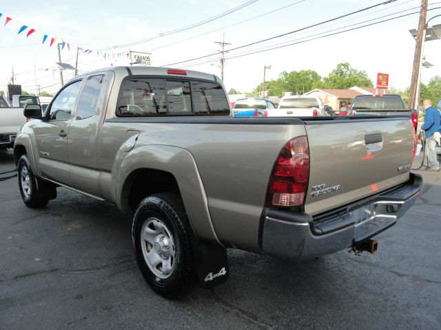 Toyota Tacoma 2005 photo 39