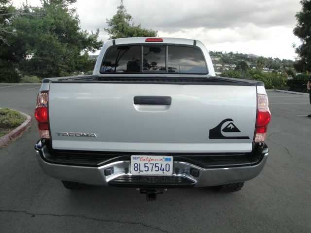 Toyota Tacoma 2005 photo 1