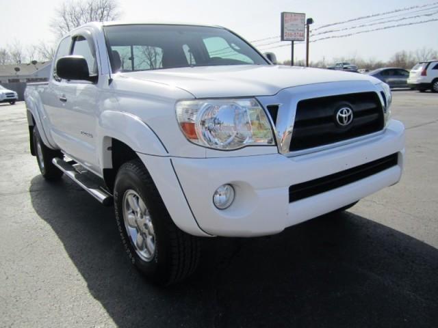 Toyota Tacoma 2005 photo 2