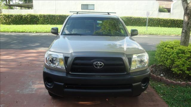 Toyota Tacoma Xlt4x2 Pickup