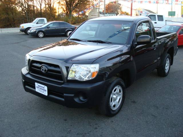 Toyota Tacoma Base Pickup