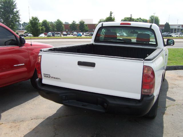 Toyota Tacoma 2006 photo 2