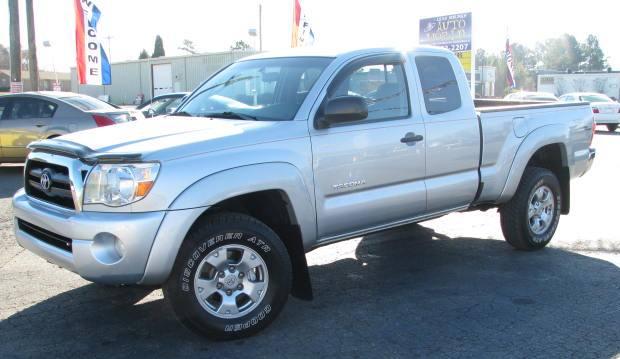 Toyota Tacoma Base Pickup