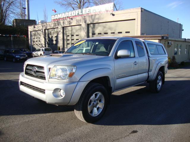 Toyota Tacoma Base Pickup