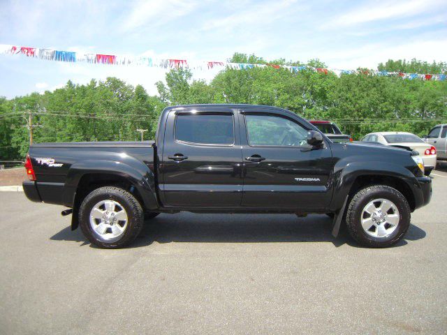 Toyota Tacoma 2006 photo 13