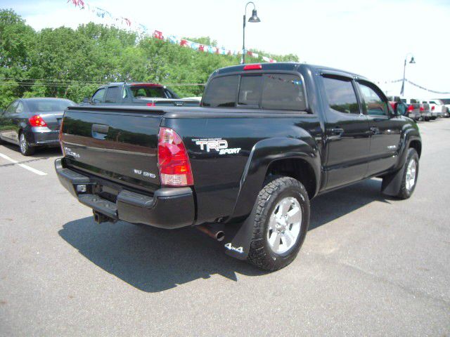 Toyota Tacoma 2006 photo 2