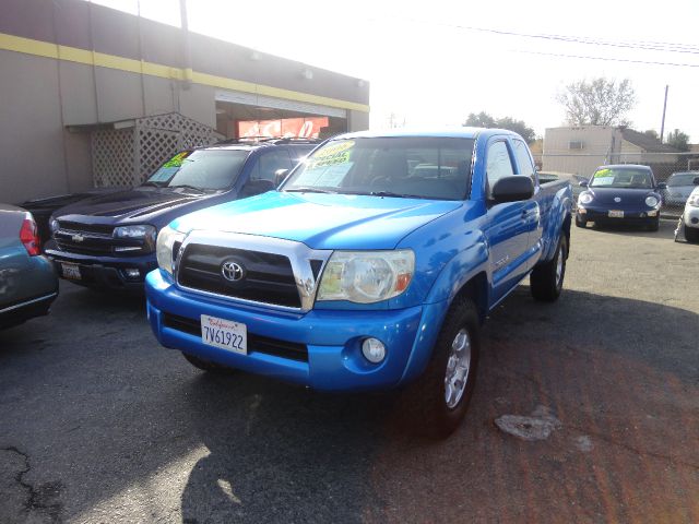 Toyota Tacoma 2006 photo 2