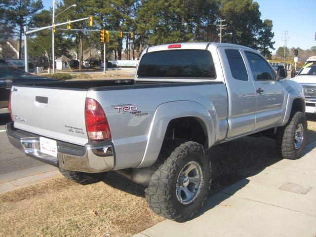 Toyota Tacoma 2006 photo 2