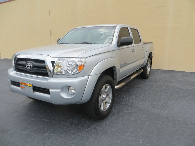 Toyota Tacoma 2006 photo 2