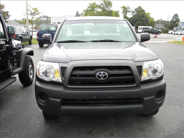 Toyota Tacoma Base Pickup