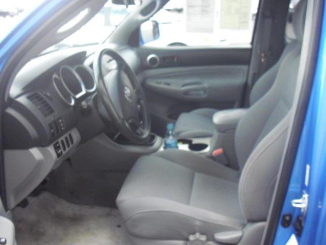 Toyota Tacoma 2006 photo 2