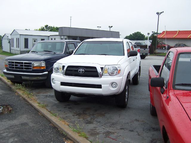 Toyota Tacoma C300 Sport Pickup Truck