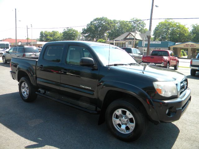 Toyota Tacoma 2006 photo 2