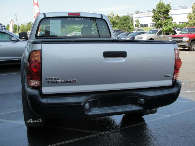 Toyota Tacoma 5. Pickup Truck