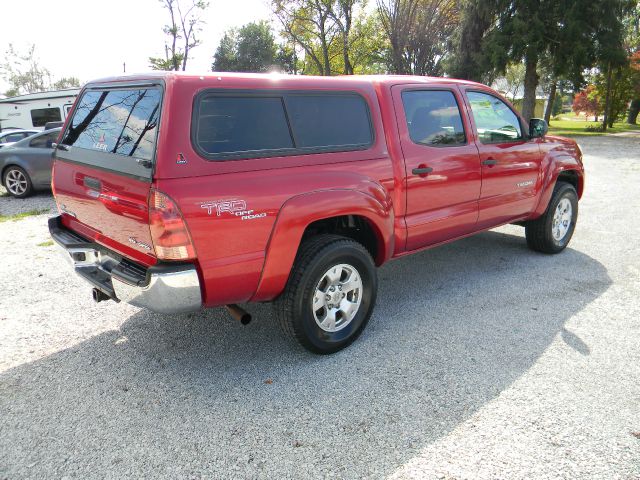 Toyota Tacoma 2006 photo 2