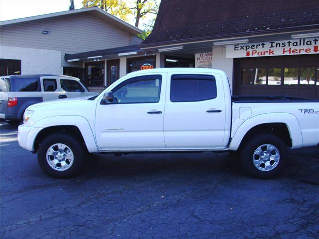 Toyota Tacoma 2006 photo 2