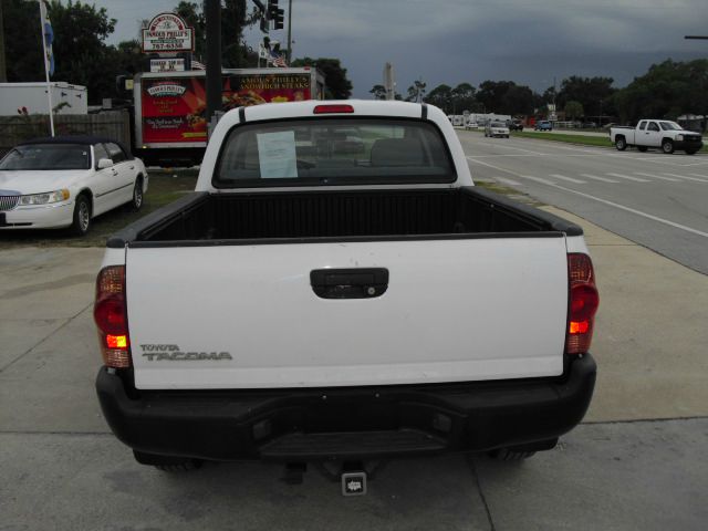 Toyota Tacoma 2011 Kia SX Pickup Truck