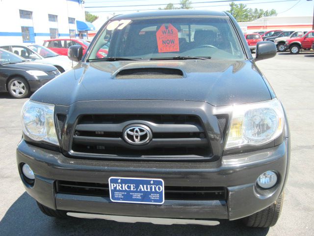 Toyota Tacoma Regular CAB WORK Truck4x4 Pickup Truck