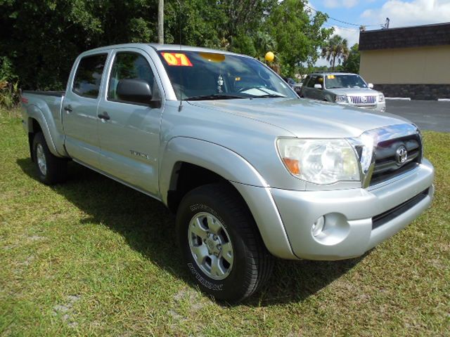 Toyota Tacoma 2007 photo 2