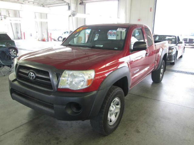 Toyota Tacoma Ext Cab - 4x4 LT At Brookv Pickup Truck