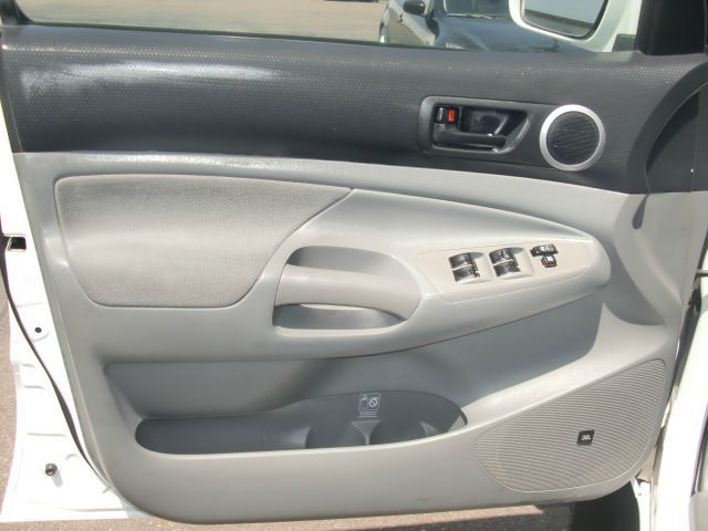 Toyota Tacoma 2008 photo 17