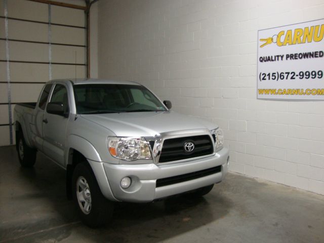 Toyota Tacoma Dodge Pickup Truck