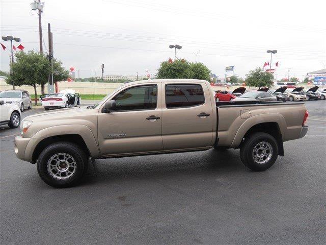 Toyota Tacoma 2008 photo 2