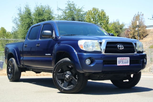 Toyota Tacoma 143.5 LTZ Pickup Truck