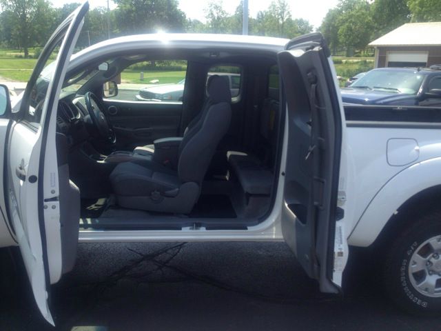 Toyota Tacoma 2008 photo 17