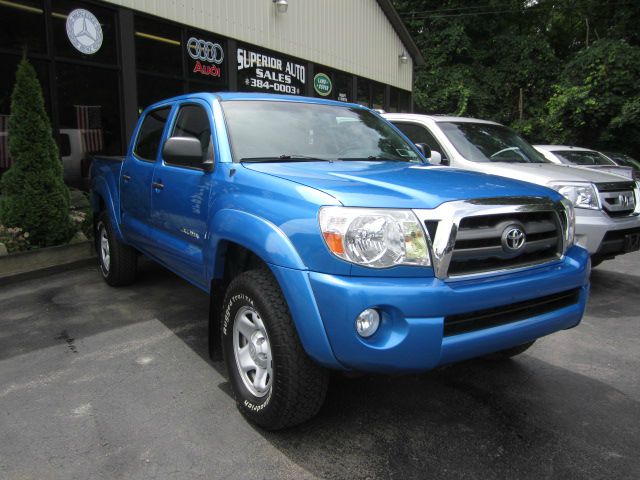 Toyota Tacoma Ext Cab - 4x4 LT At Brookv Pickup Truck