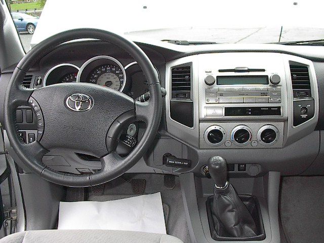 Toyota Tacoma 2009 photo 5