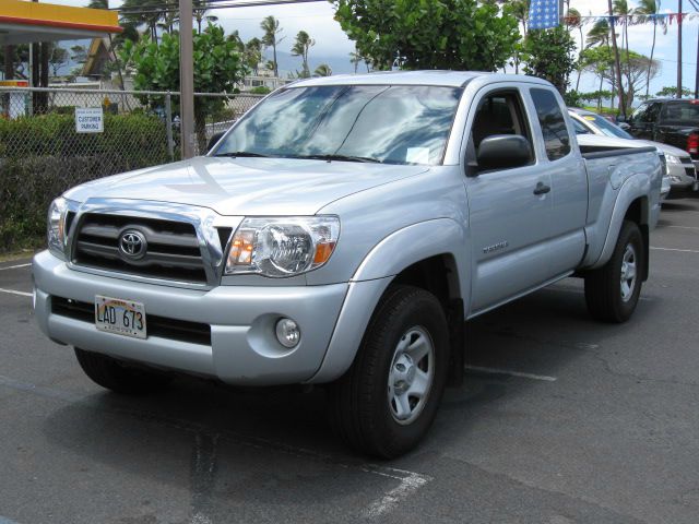 Toyota Tacoma 5. Pickup Truck