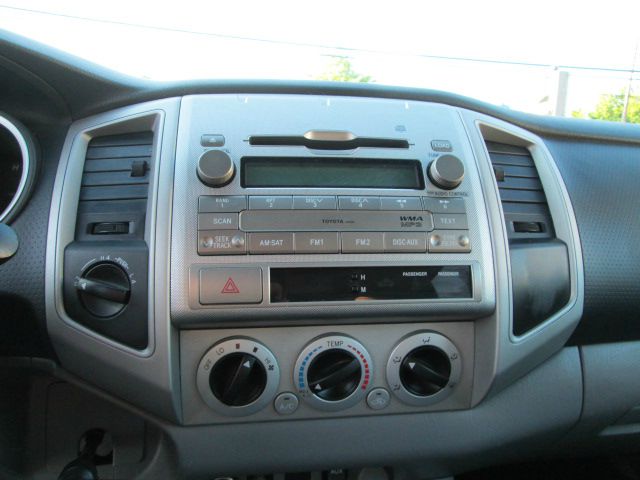 Toyota Tacoma 2009 photo 18