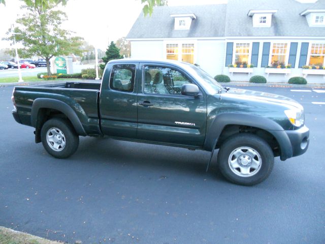 Toyota Tacoma 2009 photo 2