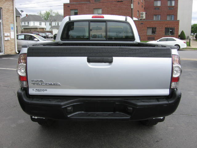 Toyota Tacoma 2009 photo 25