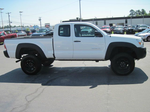 Toyota Tacoma Dodge Pickup Truck